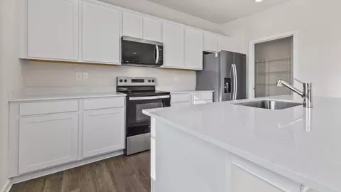 Kitchen - 1566 Bentstalk Dr, Frederick, MD 21703 photo 3 of 5