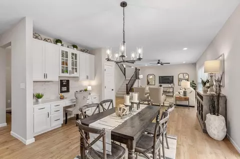 Dining - 2039 Windswept Farms Dr, Eureka, MO 63025 photo 9 of 11