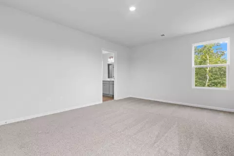 Bedroom - 558 Wilbur Rd, Conway, SC 29527 photo 4 of 15