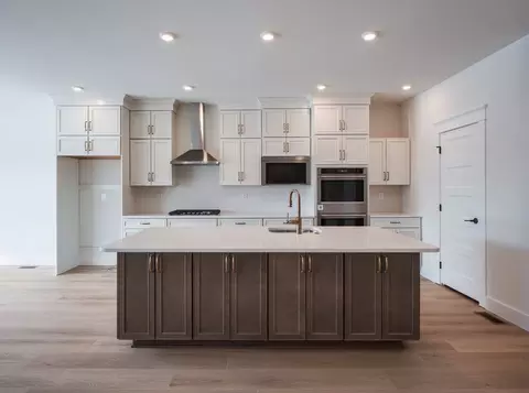 Kitchen - 427 Hook Rd, Westminster, MD 21157 photo 1 of 13