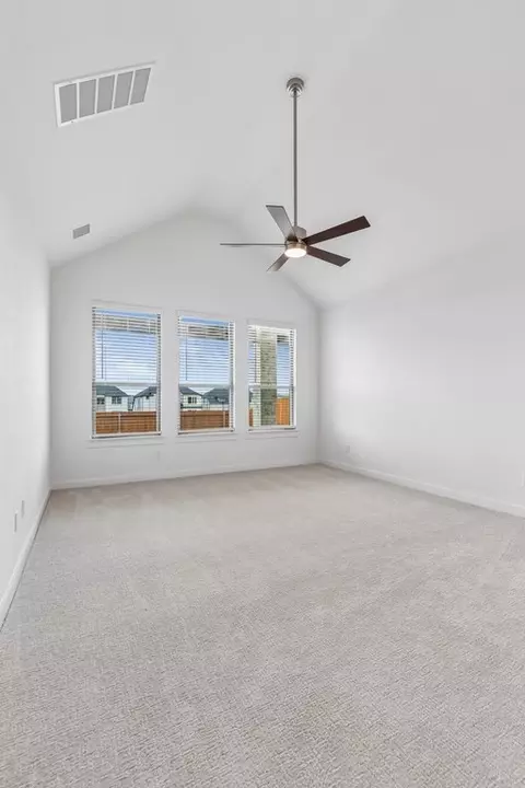 Bedroom - 804 Rockcloud Dr, Haslet, TX 76052 photo 11 of 25