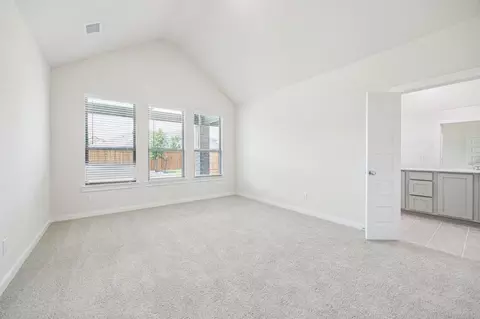 Bedroom - 804 Rockcloud Dr, Haslet, TX 76052 photo 2 of 25