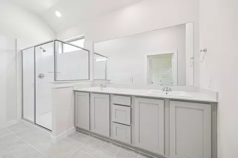 Bath - 804 Rockcloud Dr, Haslet, TX 76052 photo 1 of 14