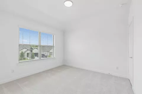 Bedroom - 804 Rockcloud Dr, Haslet, TX 76052 photo 17 of 25