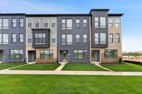 113 Summit Point Blvd UNIT 19-J, Bowie, MD 20716