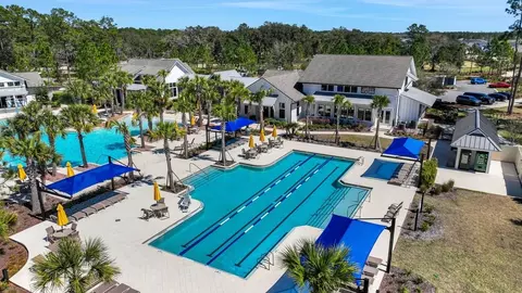 627 Farmfield Dr, Saint Augustine, FL 32092