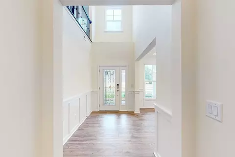 Entry Way - 2805 Pinecliff Dr, Concord, NC 28027 photo 1 of 2