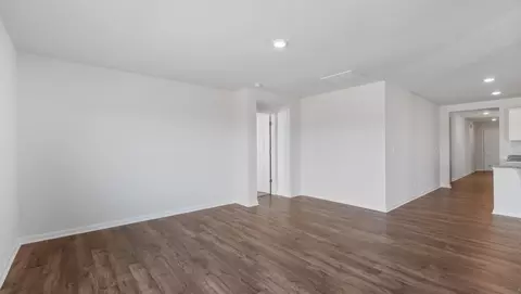 Living - 2296 Springview Ct, Boiling Springs, SC 29316 photo 3 of 4