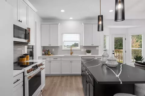 Kitchen - 1 Hazel Ct, Wright City, MO 63390 photo 7 of 36