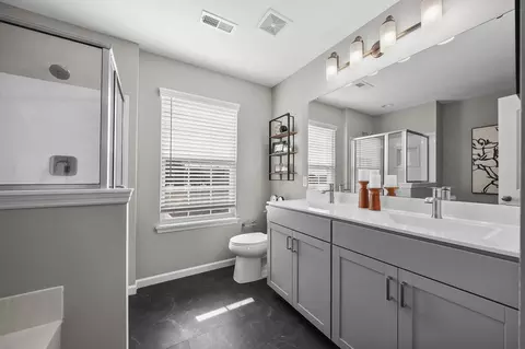 Bath - 1 Hazel Ct, Wright City, MO 63390 photo 3 of 25