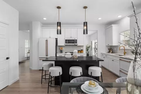 Kitchen - 1 Hazel Ct, Wright City, MO 63390 photo 5 of 36
