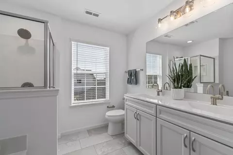 Bath - 1 Hazel Ct, Wright City, MO 63390 photo 21 of 25