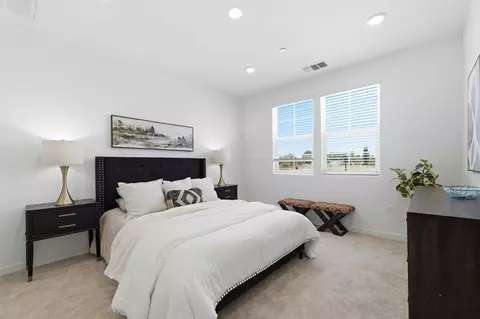 Bedroom - 2355 E 8th St, Davis, CA 95618 photo 1 of 4
