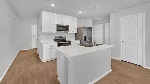 Kitchen - 2207 Gentle Rain Dr, Luling, TX 78648 photo 1 of 10