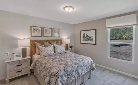 Bedroom - 14184 Epply Dr, Jacksonville, FL 32218 photo 5 of 7