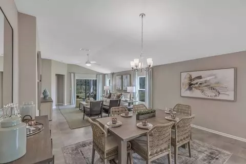 Dining - 14184 Epply Dr, Jacksonville, FL 32218 photo 2 of 6