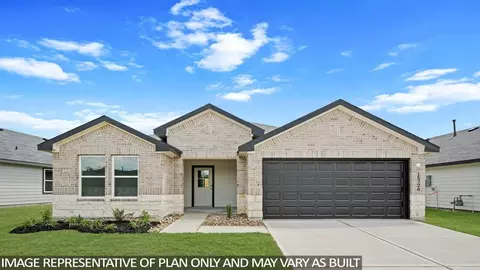 8738 Lake Valley Dr, Montgomery, TX 77316