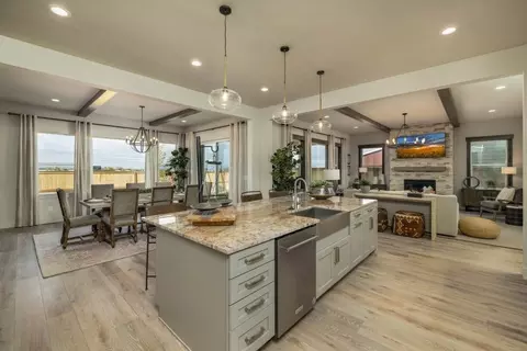 Kitchen - 805 Halfpipe St, Belgrade, MT 59714 photo 3 of 5