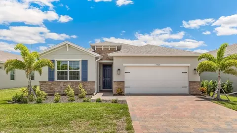 18212 Water Crossing Dr, North Fort Myers, FL 33917