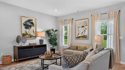 Living - 1048 John Ave, Trinity, AL 35673 photo 3 of 3