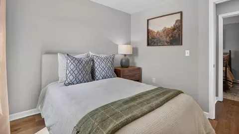 Bedroom - 1048 John Ave, Trinity, AL 35673 photo 5 of 5