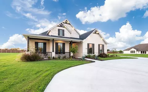 Exterior - 2013 Trophy Dr, Heath, TX 75126 photo 5 of 15