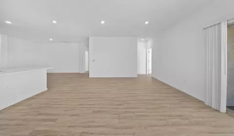 Living - 1128 S Grantham Dr, Vail, AZ 85641 photo 4 of 8