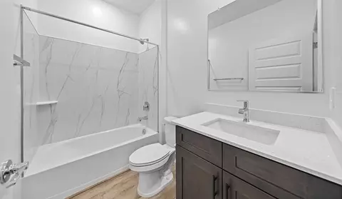 Bath - 1128 S Grantham Dr, Vail, AZ 85641 photo 1 of 7
