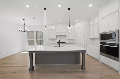 Kitchen - 724 Caroline Dr, Celina, TX 75009 photo 2 of 4