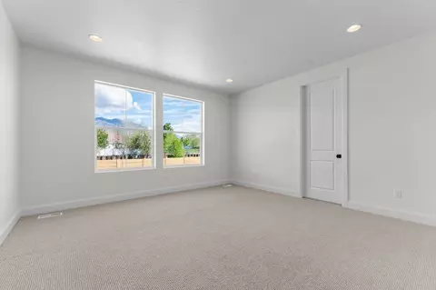 Bedroom - 11629 Engelmann Dr, Draper, UT 84020 photo 1 of 4