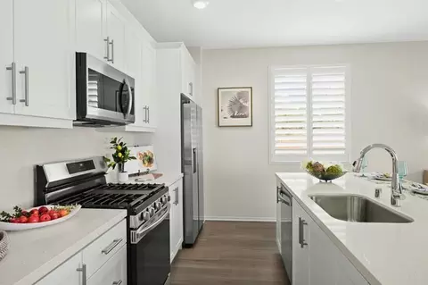 Kitchen - 45609 17th St E, Lancaster, CA 93535 photo 1 of 3