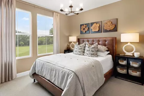 Bedroom - 2502 Bartram Ln, Harrison, OH 45030 photo 2 of 2