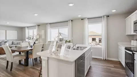 Kitchen - 1312 NE 60th St, Ankeny, IA 50021 photo 7 of 8