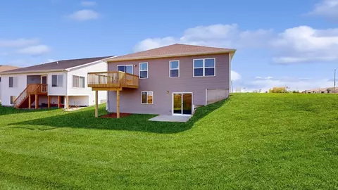 Exterior - 1312 NE 60th St, Ankeny, IA 50021 photo 2 of 4