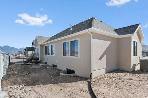 Exterior - 11629 Engelmann Dr, Draper, UT 84020 photo 6 of 7