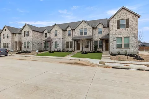 3076 Tall Pine Ln, Corinth, TX 76210