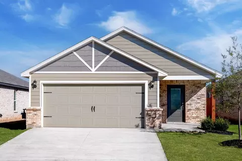12705 Carrara Ln, Yukon, OK 73099