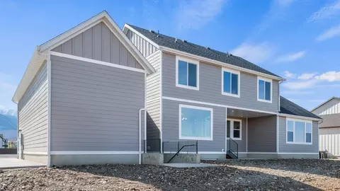Exterior - 718 N 1600 E, Salem, UT 84653 photo 6 of 21