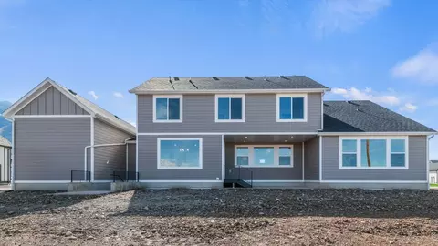 Exterior - 718 N 1600 E, Salem, UT 84653 photo 5 of 21