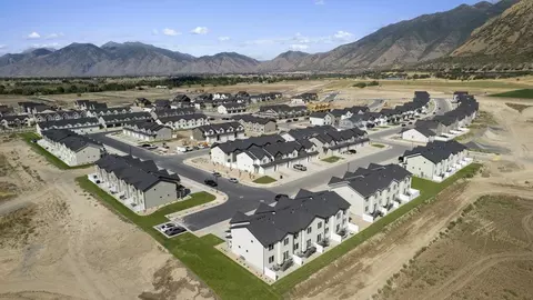 View/Area - 718 N 1600 E, Salem, UT 84653 photo 12 of 20