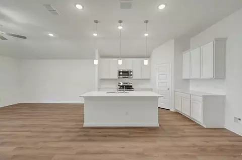 10307 Tynecastle Rd, Converse, TX 78109