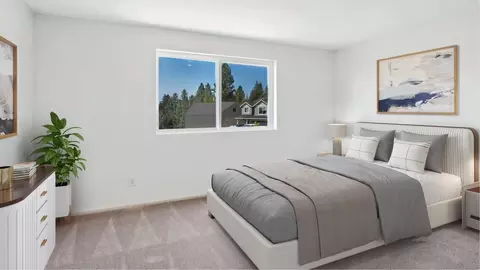 Bedroom - 16613 Blue Pine St, La Pine, OR 97739 photo 3 of 3