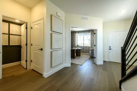 Entry Way - 46427 Heritage Ave, Bennett, CO 80102 photo 7 of 10