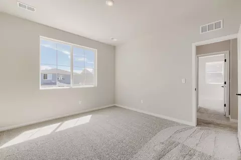 Bedroom - 46427 Heritage Ave, Bennett, CO 80102 photo 5 of 20