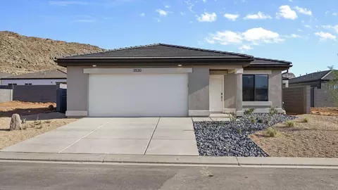 1425 S Lost Springs Dr, Washington, UT 84780