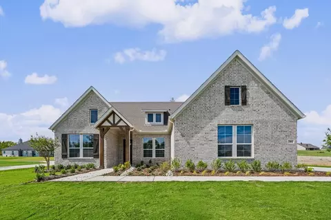 701 Water Side Dr, Van Alstyne, TX 75495