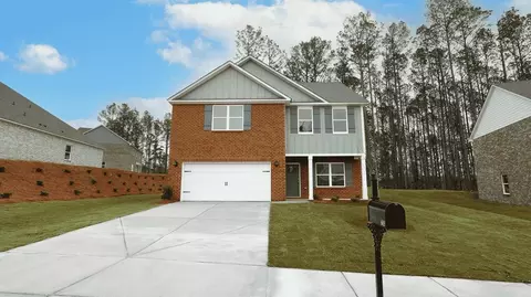605 Acorn Ct, Calera, AL 35040