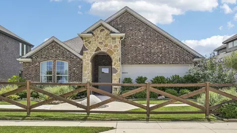 4825 Silver Vein Ave, Aubrey, TX 76227