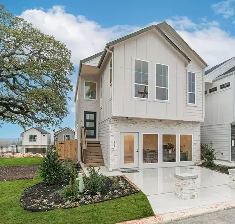 104 Villoria Cv, Liberty Hill, TX 78642