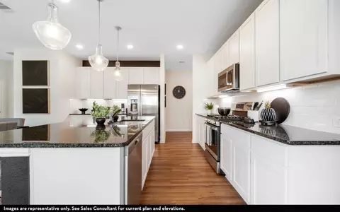 Kitchen - 11234 Katzer Pl, Converse, TX 78109 photo 3 of 7